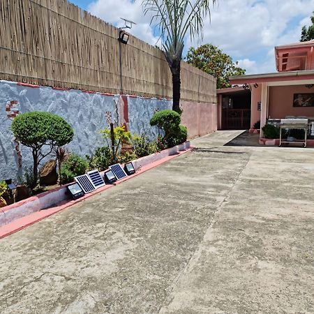 150 Lucap Road Vila Alaminos Exterior foto